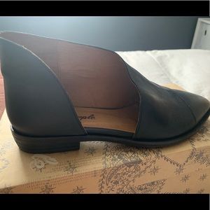 *Brand New* Free People Royale flat